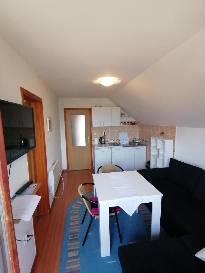 Sweet House Apartment Pale Ngoại thất bức ảnh